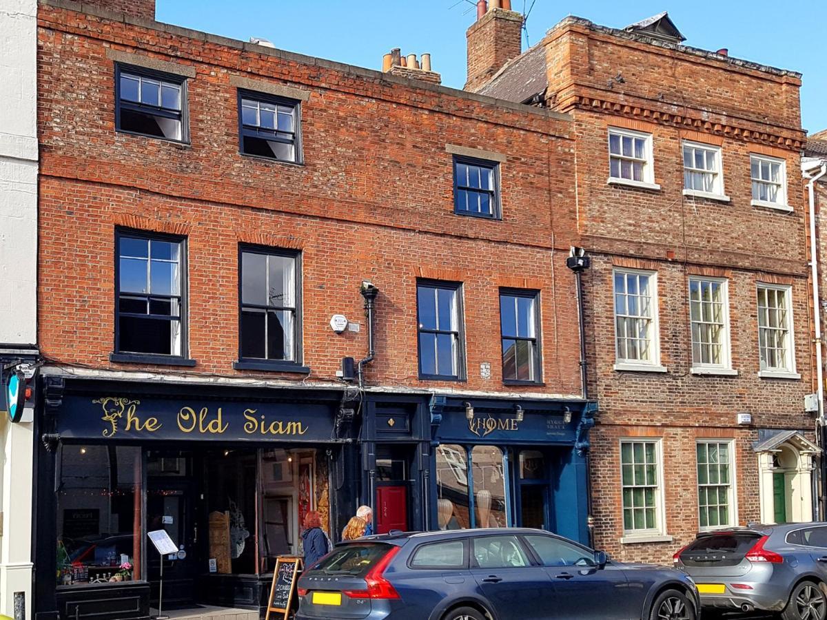 Maison Parfaite Yo1 - Exquisite 400 Year Old, City Centre Townhouse York Eksteriør bilde
