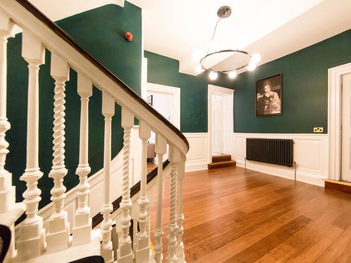 Maison Parfaite Yo1 - Exquisite 400 Year Old, City Centre Townhouse York Eksteriør bilde