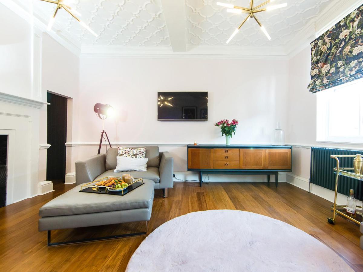 Maison Parfaite Yo1 - Exquisite 400 Year Old, City Centre Townhouse York Eksteriør bilde