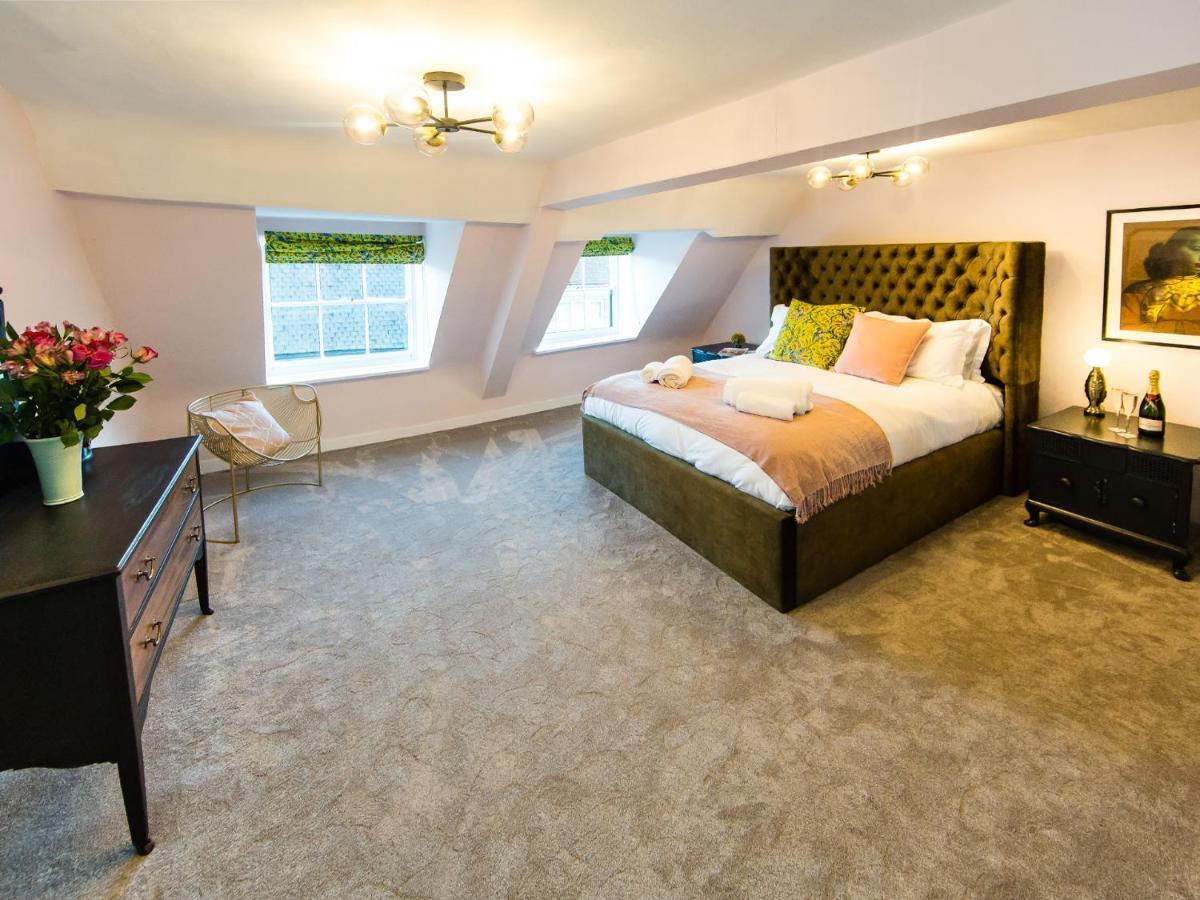Maison Parfaite Yo1 - Exquisite 400 Year Old, City Centre Townhouse York Eksteriør bilde