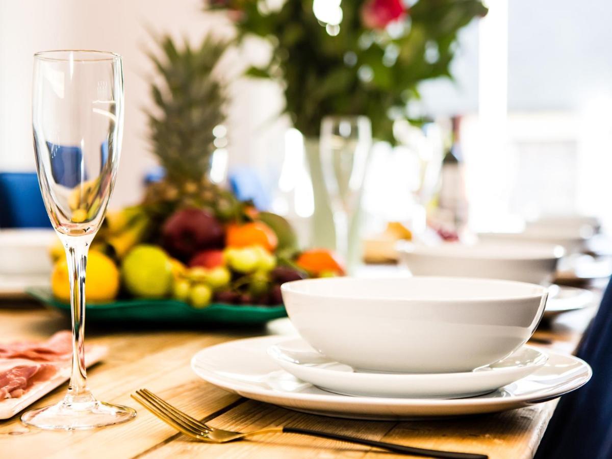 Maison Parfaite Yo1 - Exquisite 400 Year Old, City Centre Townhouse York Eksteriør bilde