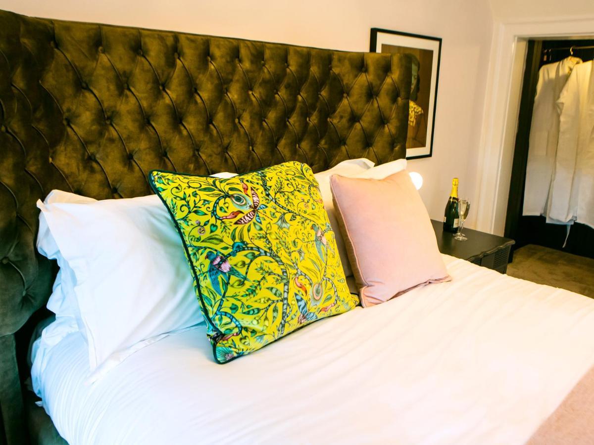 Maison Parfaite Yo1 - Exquisite 400 Year Old, City Centre Townhouse York Eksteriør bilde